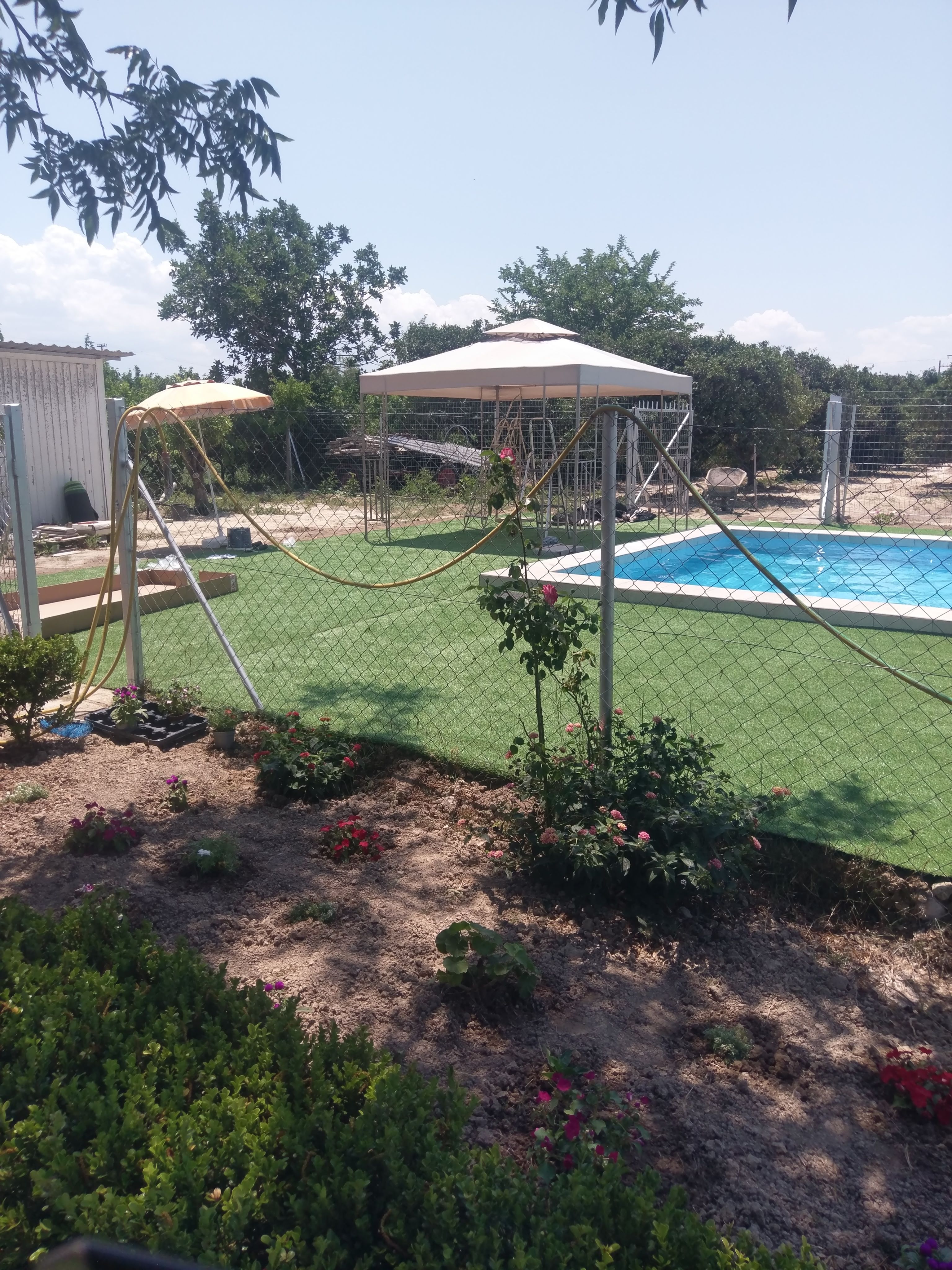 pool 4