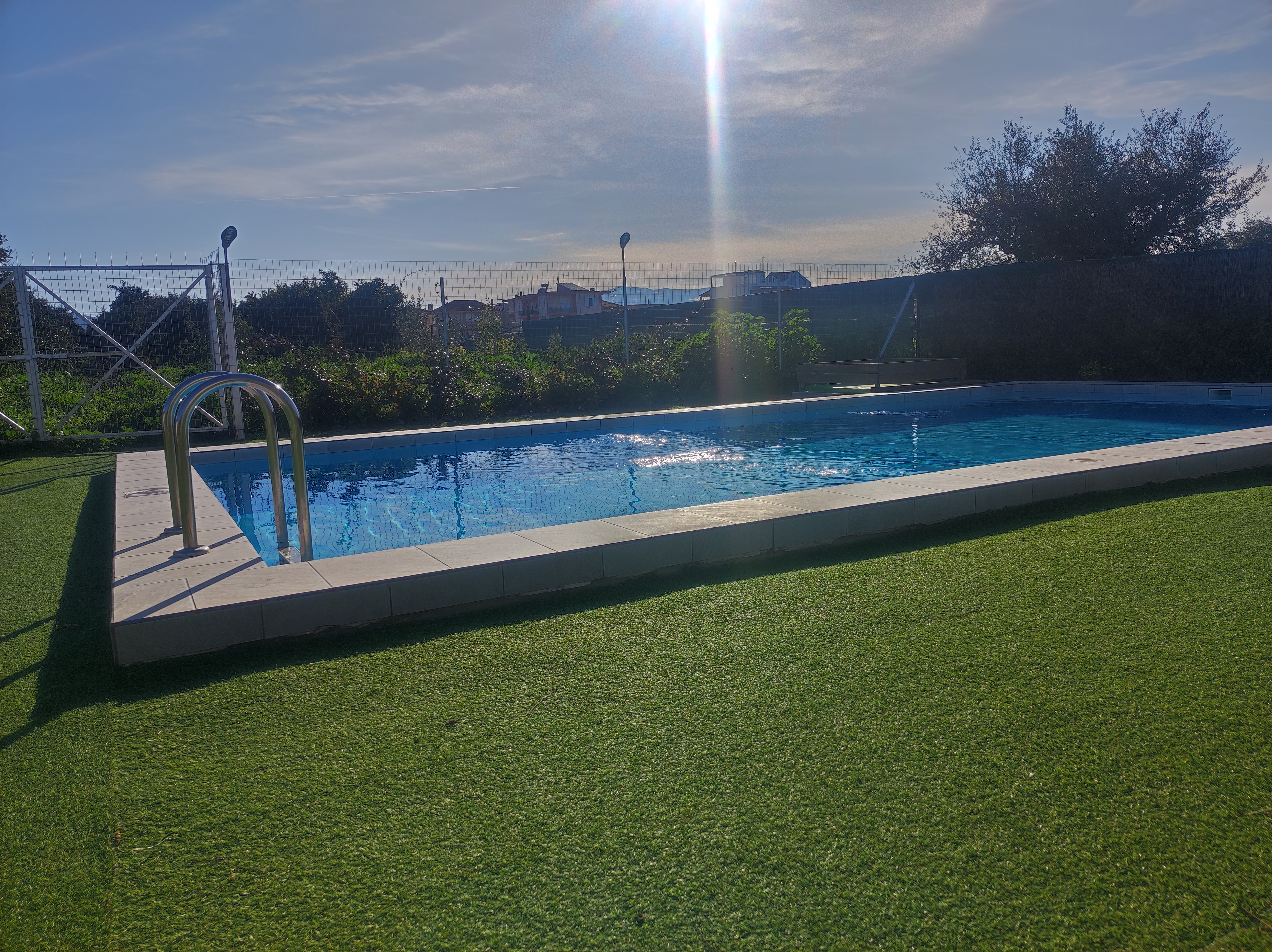 sun focus the pool